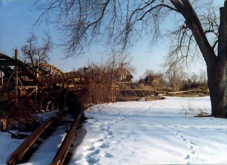 Edgewater Park - Ruins (newer photo)